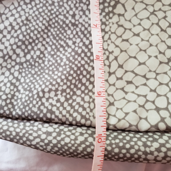 Stylish Travelon Anti-Theft Snakeskin print bag - Picture 6 of 10